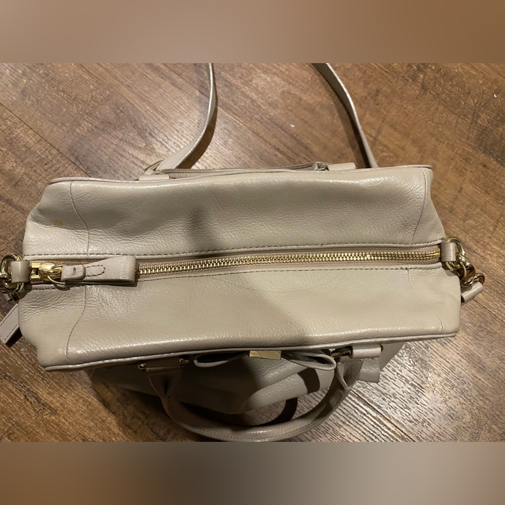 Kate Spade Ashton Renny Drive Clocktower Beige Leather Handbag - Picture 4 of 14